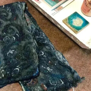 NWT Green Patterned Scarf with Sequins